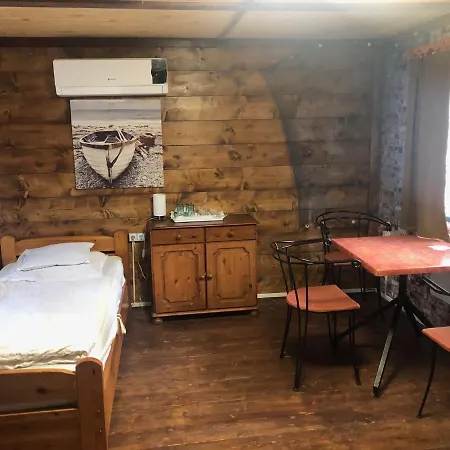 Kekhaz Apartman Kicsi Διαμέρισμα
